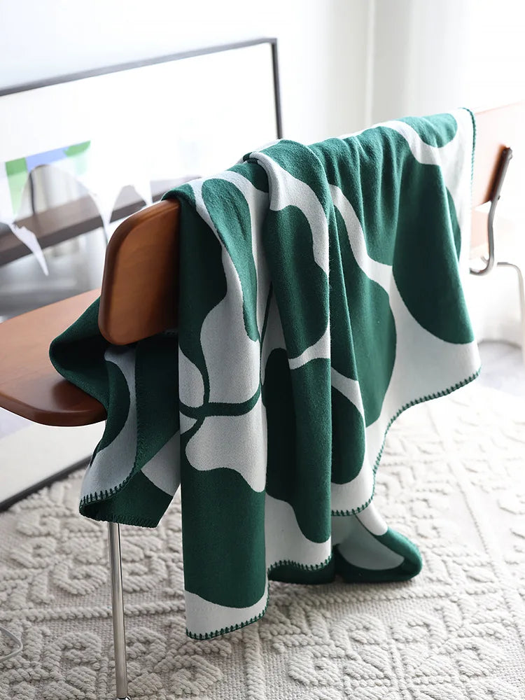 Throw Blanket Jacquard Vine Pattern Nordic Retro Vintage Bedroom Sofa Couch Living Room Home Decor Housewarming Gift Unique Decor