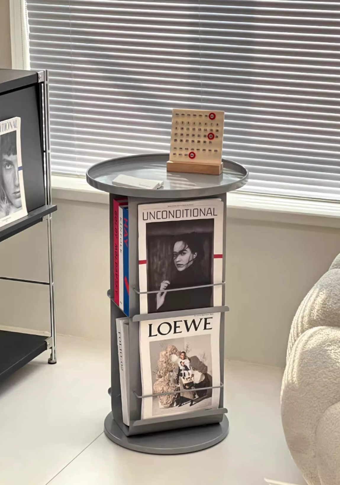 Magazine Rack Book Holder Metal Round Mid-Century Retro Side Table Living Room Office Bedroom Shelf Home Decor Gift Contemporary