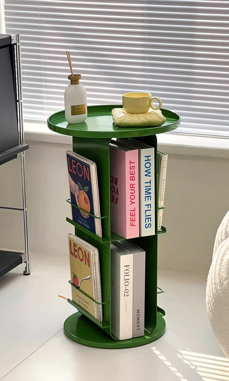Magazine Rack Book Holder Metal Round Mid-Century Retro Side Table Living Room Office Bedroom Shelf Home Decor Gift Contemporary