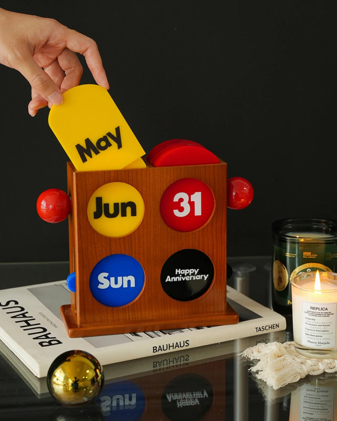 Desk Calendar Perpetual Cherrywood Bauhaus Mid-Century Nordic Retro Vintage Office Home Desktop Ornament Organizer Decor Gift