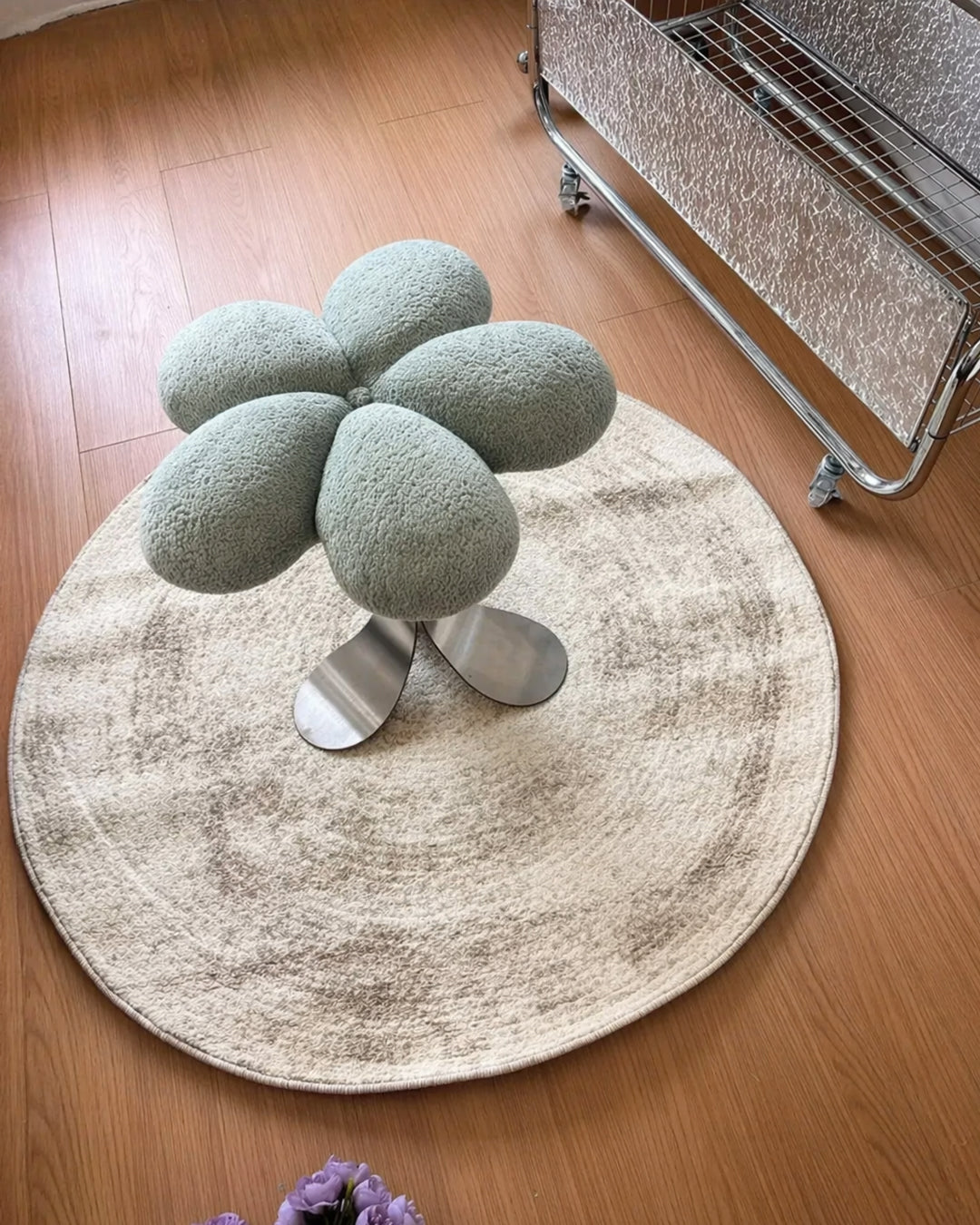 Accent Stool Chair Bouclé Flower Nordic Contemporary Furniture Bedroom Living Room Vanity Office Home Decor Housewarming Gift