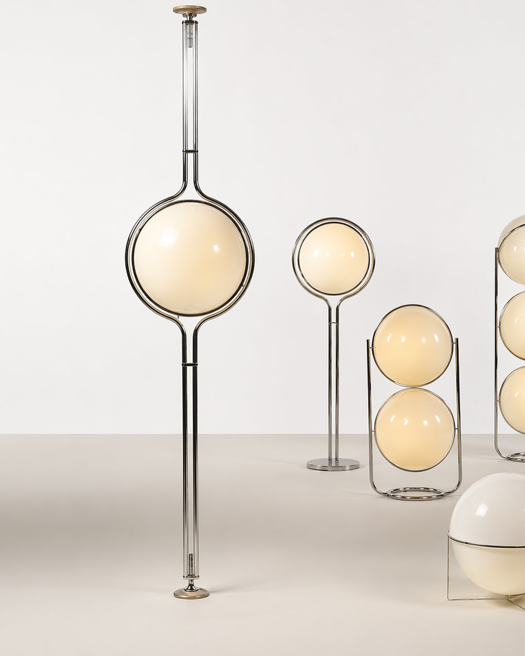 Floor Lamp Acrylic Globe Floor-to-Ceiling Standing Light Contemporary Luxury Hotel Nordic Minimalist Living Room Bedroom Office Gift