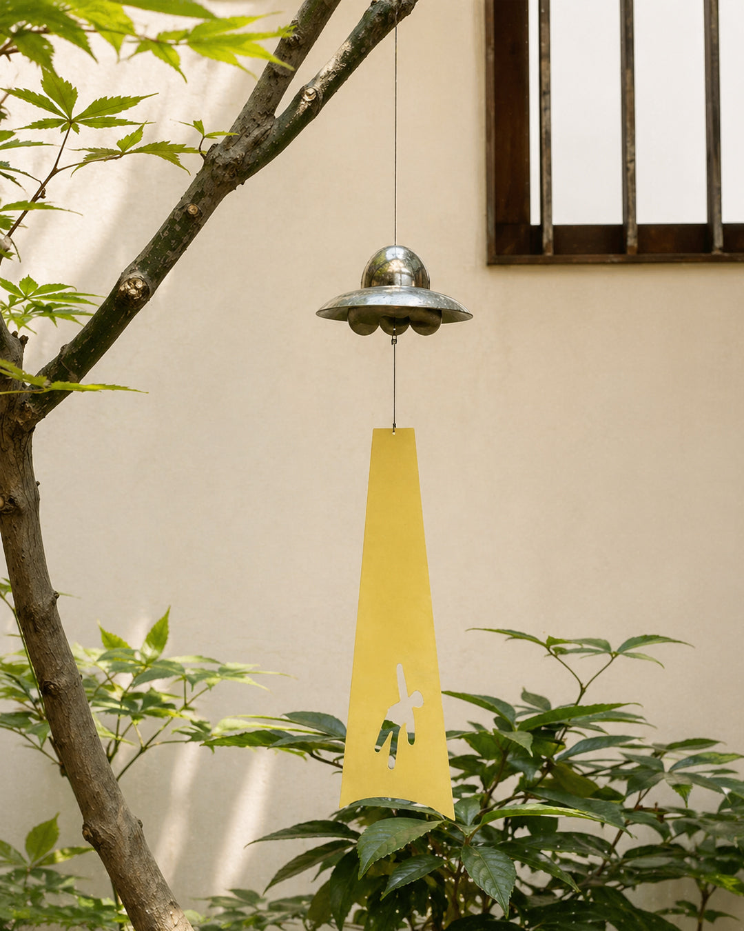 Wind Chime UFO Spacecraft Humor Interactive Ceiling Hanging Decoration Contemporary Living Room Bedroom Kid's Room Office Gift